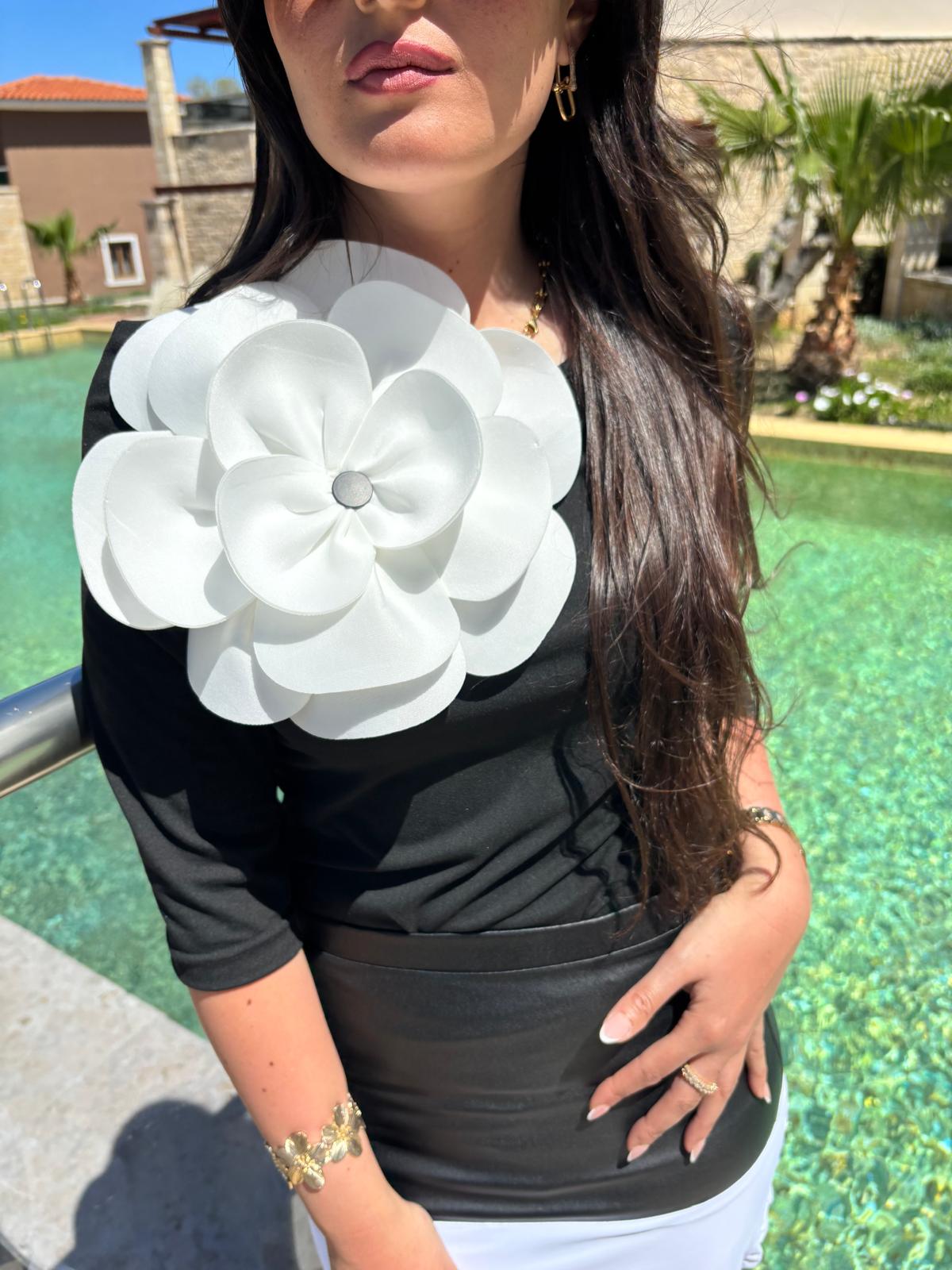 Body noir Fleur blanche – Image 6
