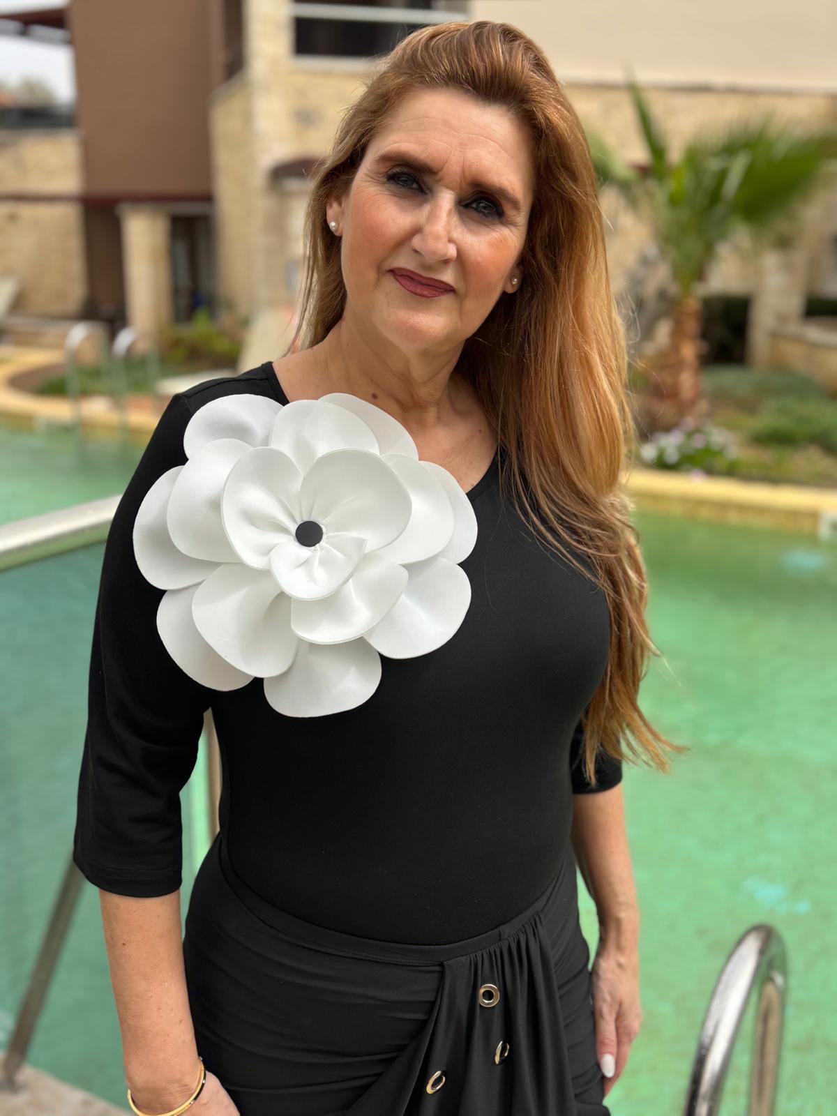 Body noir Fleur blanche